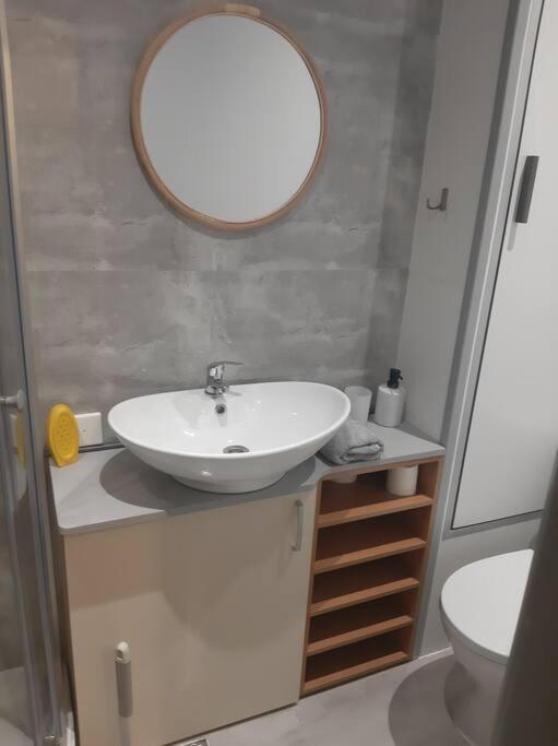 Apartament Komfortowy - W Pelni Wyposazony - Spaceapart Apartment เยเลเนียกูรา ภายนอก รูปภาพ